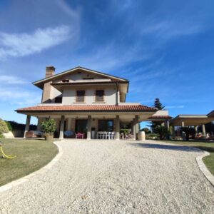 Villa Santa Teresa in vendita